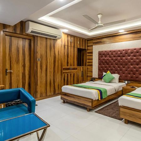 Hotel Orion Crystal Calcutta Extérieur photo