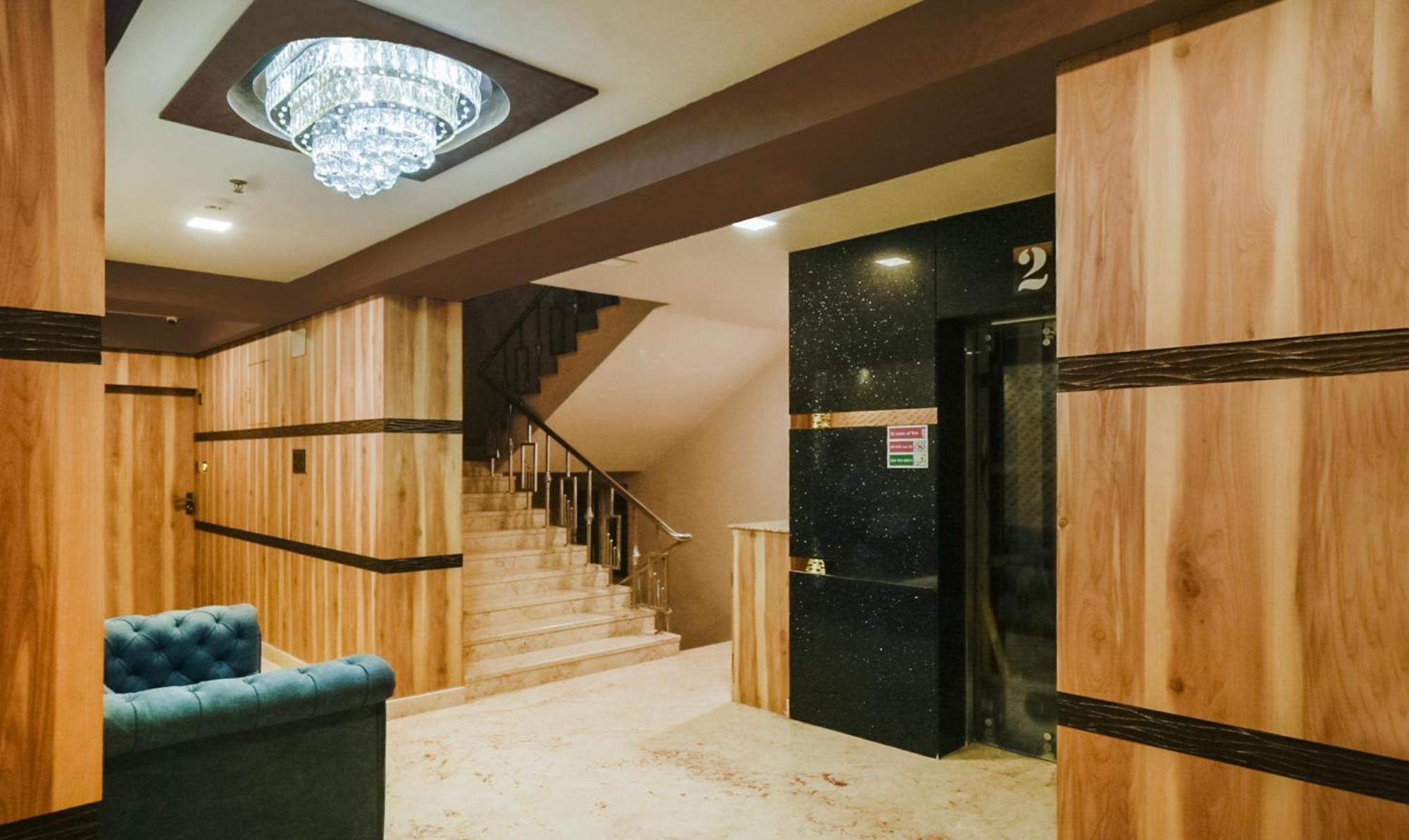 Hotel Orion Crystal Calcutta Extérieur photo